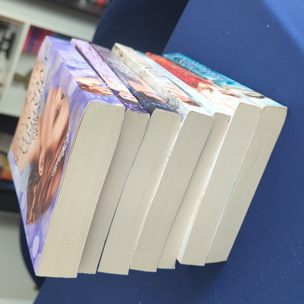 The Selection Series by Kiera Cass - Picture 3 of 7